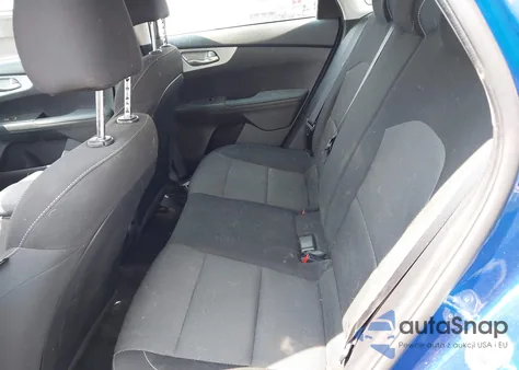 2024 Kia Forte Lx/Lxs из США, поврежденный, VIN 3KPF24AD8RE737349